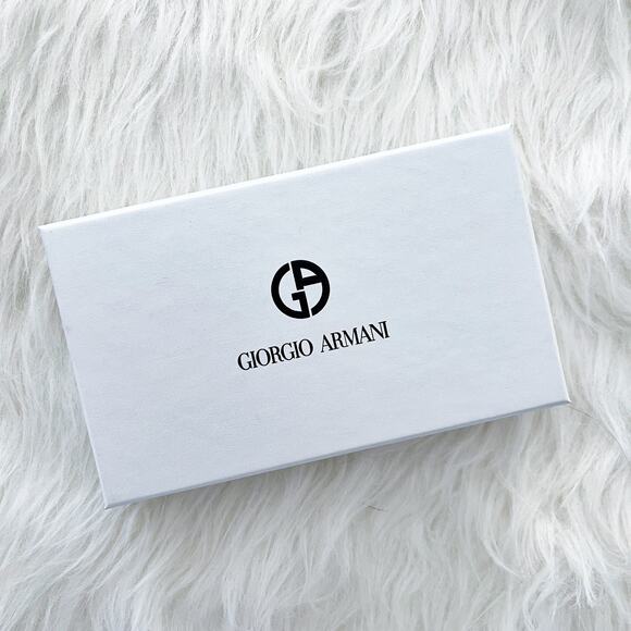 Giorgio Armani Pearlescent Empty Gift/Decorative Box - Picture 1 of 8